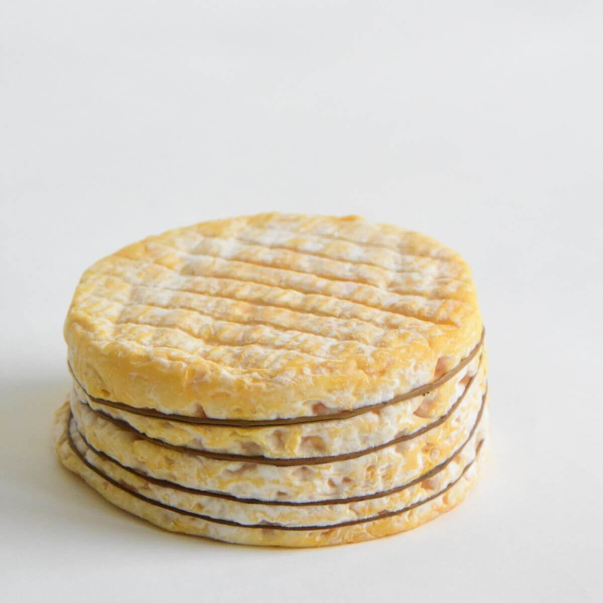 Waheed Rind C Livarot AOP | French Washed Rind Cheese | La Boite a Fromages